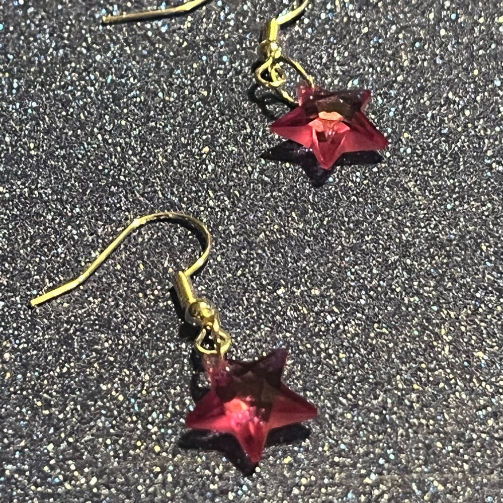 Cubic zirconia earrings with sterling silver !!